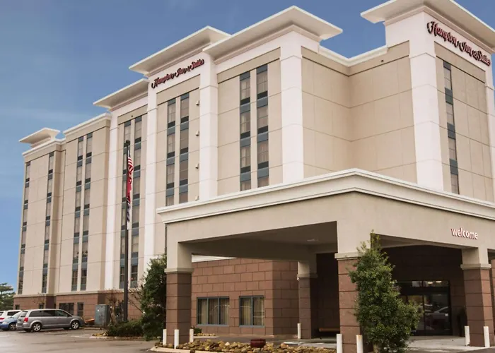 Hampton Inn & Suites Nashville / Airport
